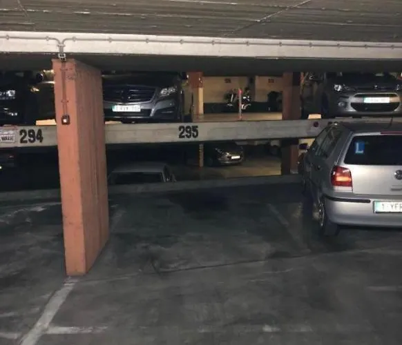 Luxury With Free Parking Apartment Ostende